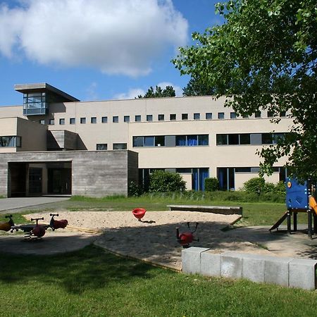 Jeugdherberg De Peerdevisser Oostduinkerke Dış mekan fotoğraf